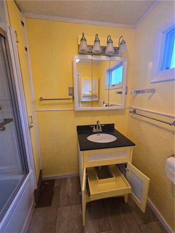 3207 Victor Street, Kansas City, MO 64128