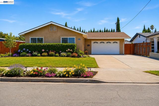 40071 Leslie St, Fremont, CA 94538