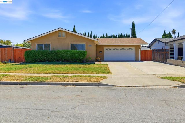40071 Leslie St, Fremont, CA 94538