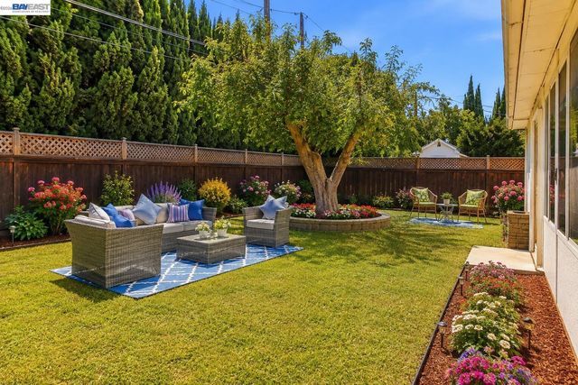40071 Leslie St, Fremont, CA 94538