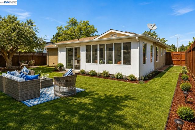 40071 Leslie St, Fremont, CA 94538