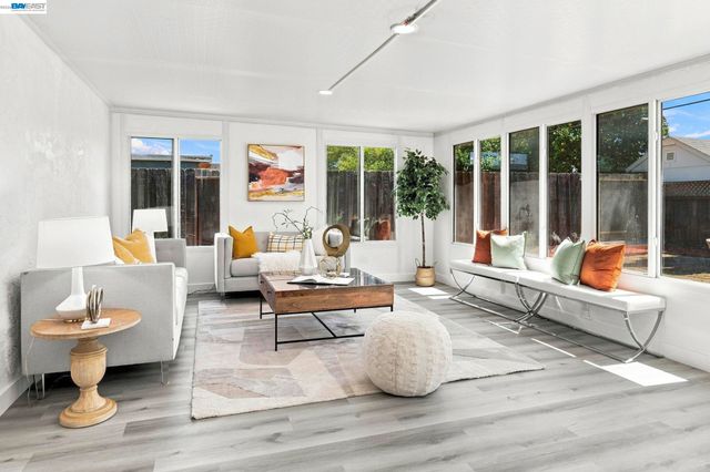 40071 Leslie St, Fremont, CA 94538