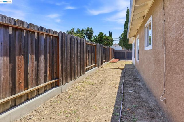 40071 Leslie St, Fremont, CA 94538