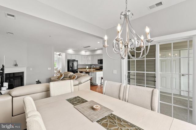 2111 ABBOTTSBURY WAY, Woodbridge, VA 22191