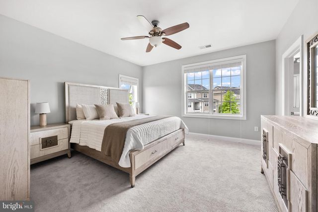 2111 ABBOTTSBURY WAY, Woodbridge, VA 22191