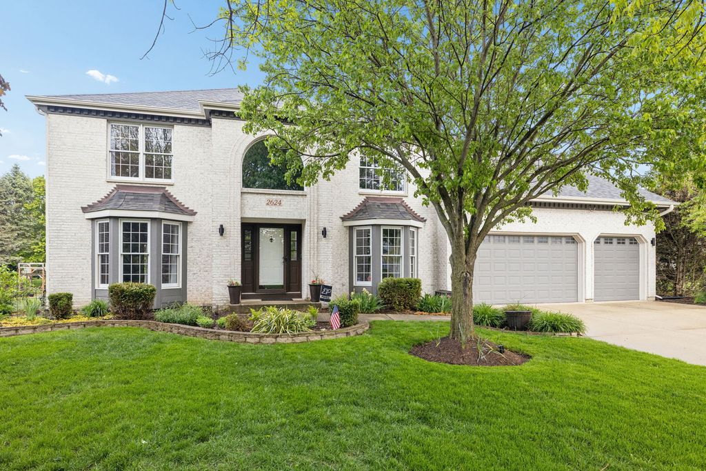 Image 1 of property listing at 2624 Wendy Drive, Naperville, IL 60565