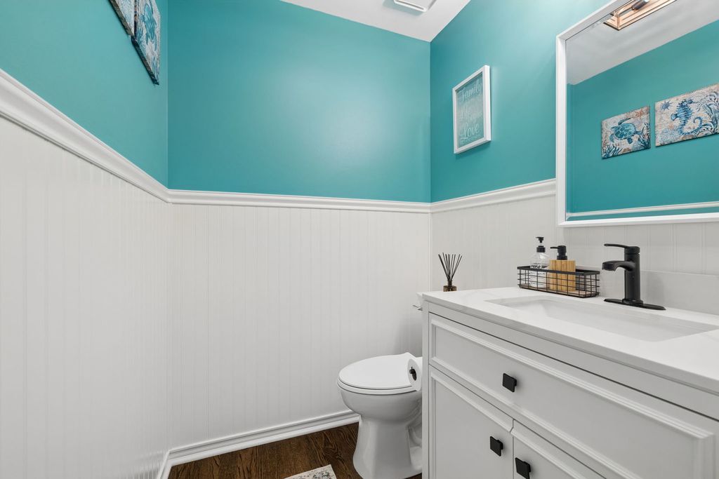 Image 24 of property listing at 2624 Wendy Drive, Naperville, IL 60565