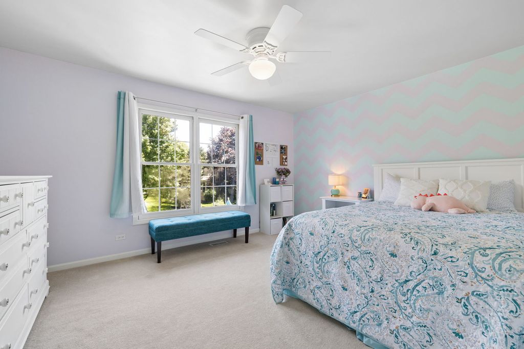 Image 31 of property listing at 2624 Wendy Drive, Naperville, IL 60565