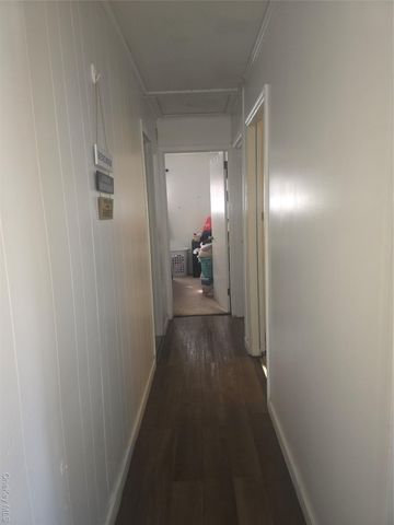 20 Birch Avenue, Farmingville, NY 11738