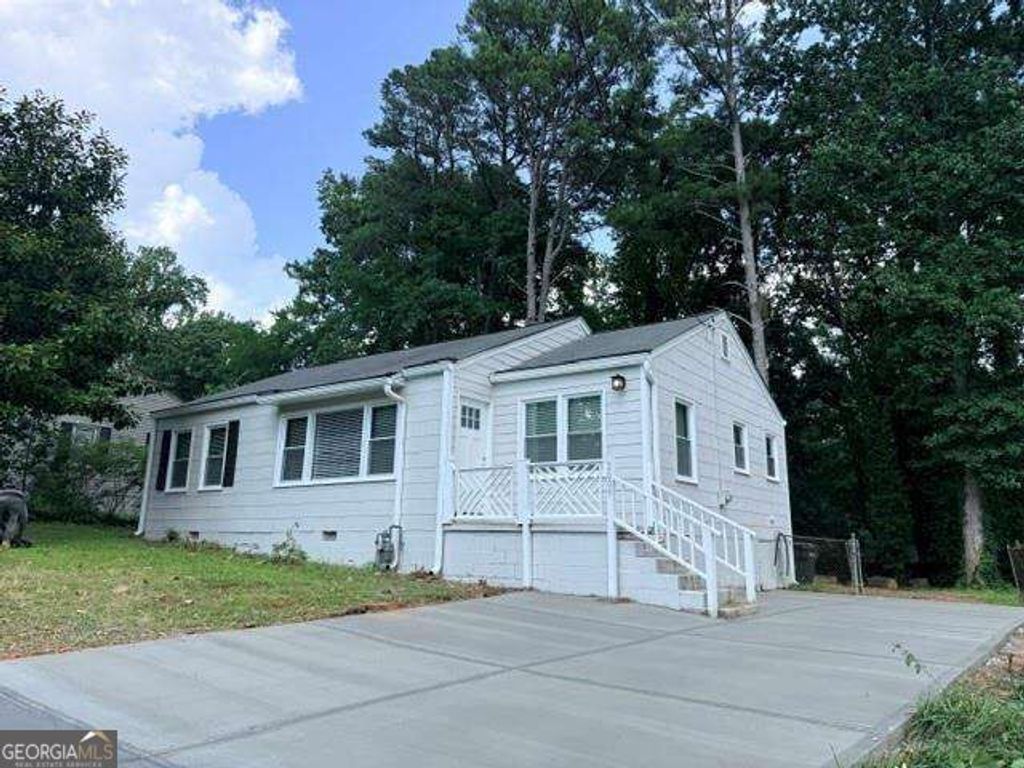 2005 Benson Avenue SE, Smyrna, GA 30080 — photo 2