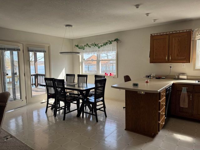 37 Los Indios Drive, Cherokee Village, AR 72529