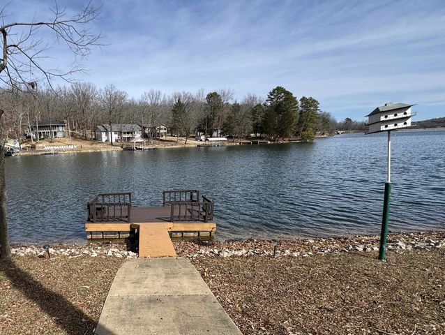 37 Los Indios Drive, Cherokee Village, AR 72529