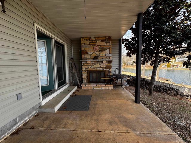 37 Los Indios Drive, Cherokee Village, AR 72529