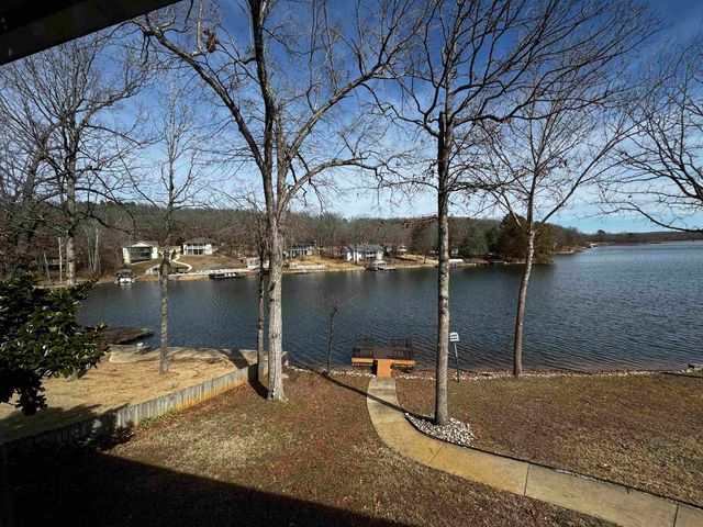 37 Los Indios Drive, Cherokee Village, AR 72529