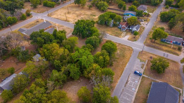 417 N 3rd Street, Corsicana, TX 75110