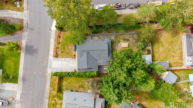 1805 N 35th Street, Mount Vernon, WA 98273
