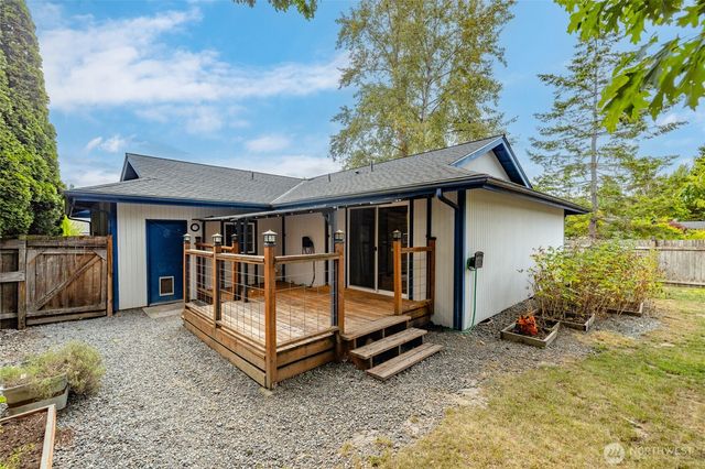 1805 N 35th Street, Mount Vernon, WA 98273