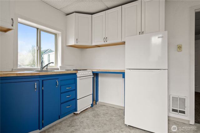 349 H Street, Blaine, WA 98230