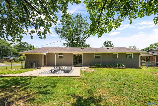6525 Marsh Avenue NW, Huntsville, AL 35806