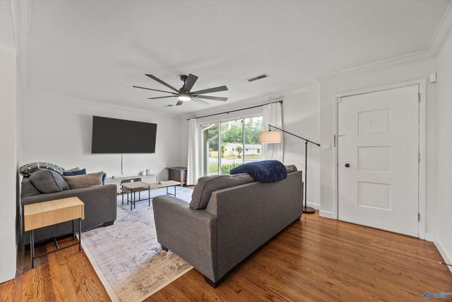 6525 Marsh Avenue NW, Huntsville, AL 35806