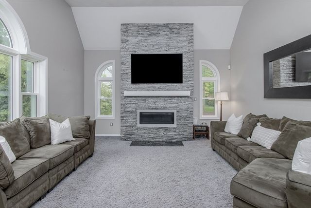 56 Mara Lane, Groton, MA 01450