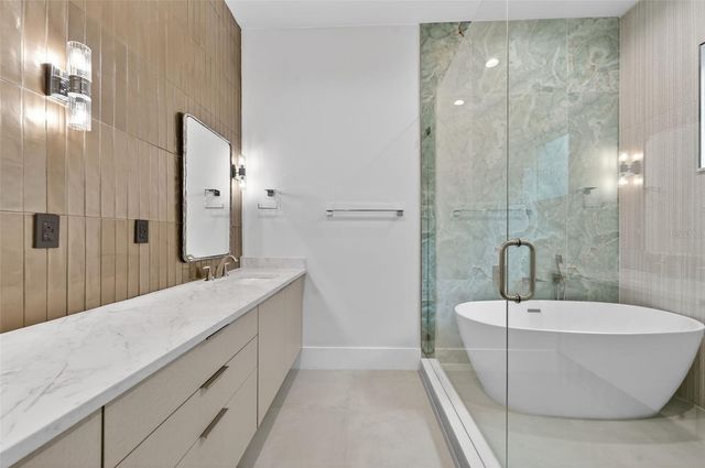 240 N PHELPS AVENUE, Winter Park, FL 32789