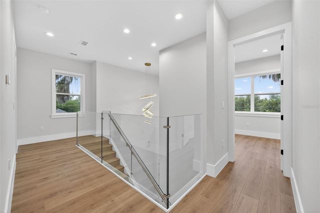 240 N PHELPS AVENUE, Winter Park, FL 32789