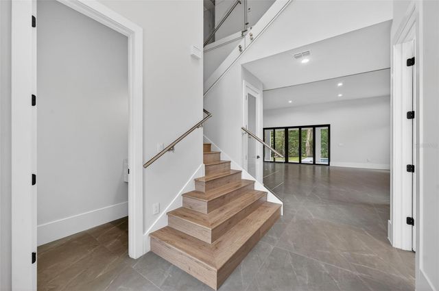 240 N PHELPS AVENUE, Winter Park, FL 32789