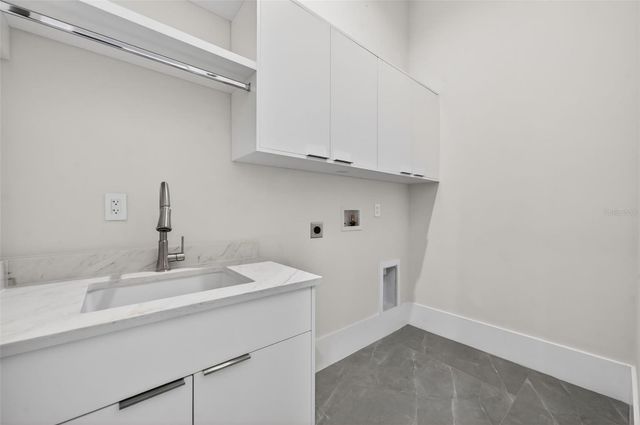 240 N PHELPS AVENUE, Winter Park, FL 32789