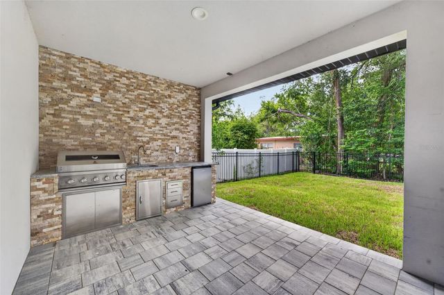 240 N PHELPS AVENUE, Winter Park, FL 32789