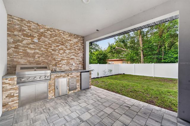 240 N PHELPS AVENUE, Winter Park, FL 32789
