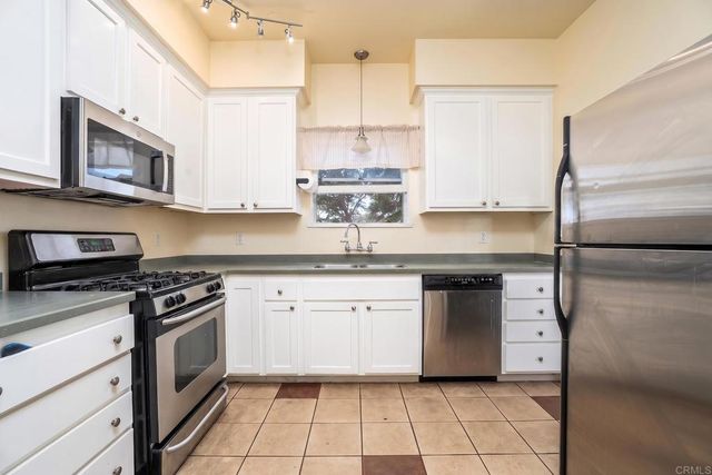 5120 CATOCTIN DR, San Diego, CA 92115