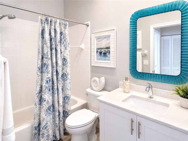 1440 Winding Oaks Circle W 204, Vero Beach, FL 32963