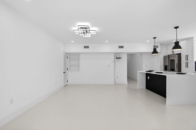 1410 Beta Court N, Lake Clarke Shores, FL 33406