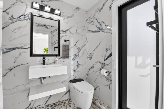 1410 Beta Court N, Lake Clarke Shores, FL 33406