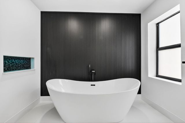 1410 Beta Court N, Lake Clarke Shores, FL 33406