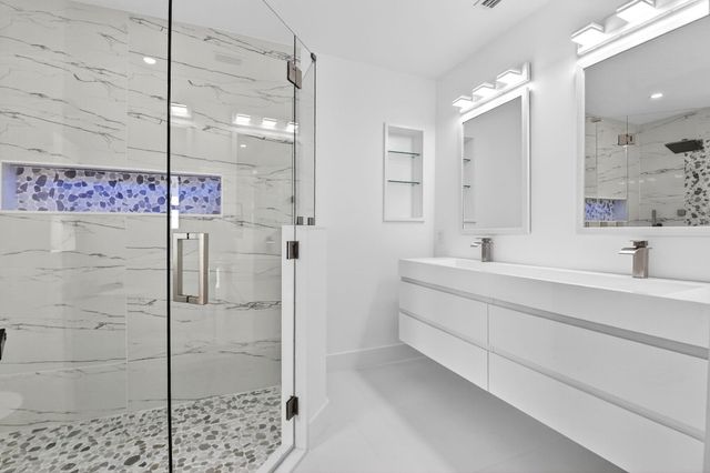 1410 Beta Court N, Lake Clarke Shores, FL 33406