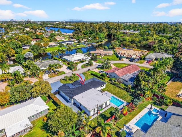 1410 Beta Court N, Lake Clarke Shores, FL 33406