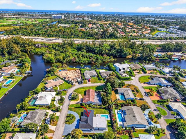 1410 Beta Court N, Lake Clarke Shores, FL 33406