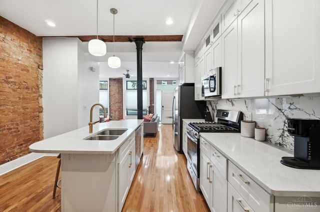 154 E McMicken Avenue, Cincinnati, OH 45202