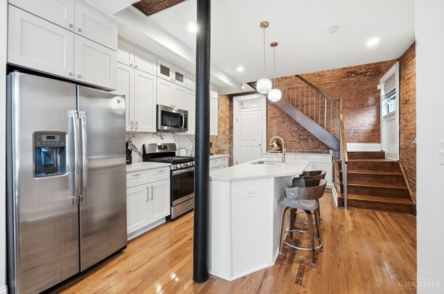 154 E McMicken Avenue, Cincinnati, OH 45202