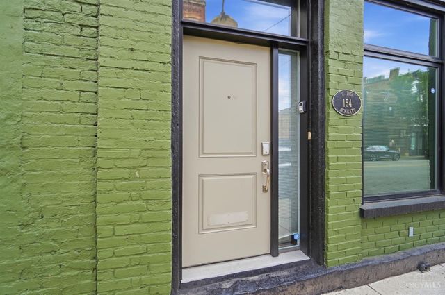 154 E McMicken Avenue, Cincinnati, OH 45202