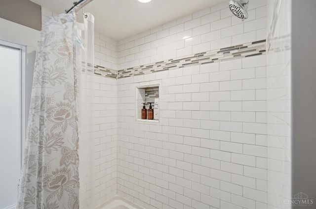 154 E McMicken Avenue, Cincinnati, OH 45202
