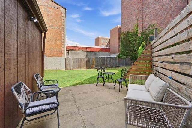 154 E McMicken Avenue, Cincinnati, OH 45202