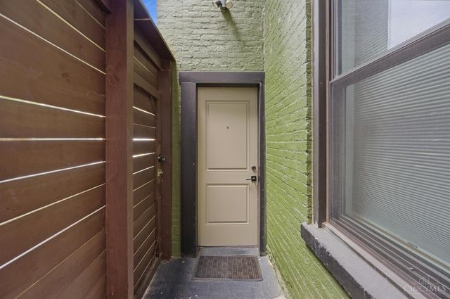 154 E McMicken Avenue, Cincinnati, OH 45202