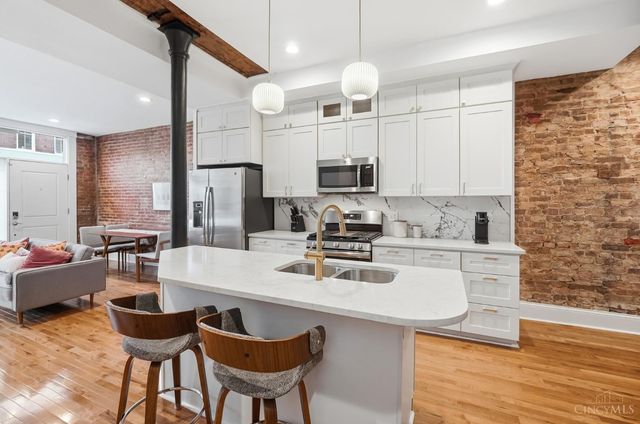 154 E McMicken Avenue, Cincinnati, OH 45202