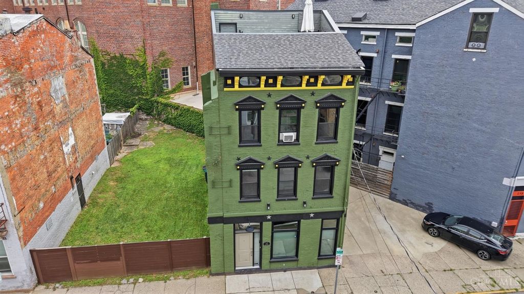 154 E McMicken Avenue, Cincinnati, OH 45202