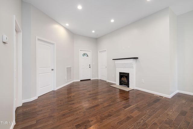 825 Hamilton Street, Johnson City, TN 37604