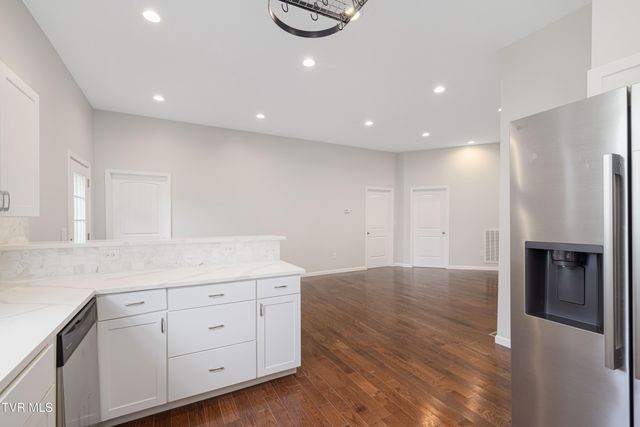 825 Hamilton Street, Johnson City, TN 37604