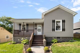 825 Hamilton Street, Johnson City, TN 37604